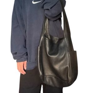 Classic Black Leather Women’s Bag